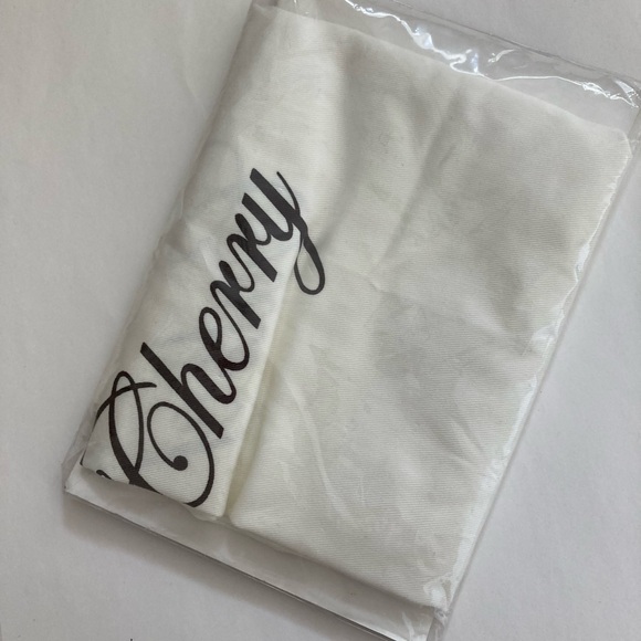 Mac Cosmetics Cult of Cherry Promotional Event Apron 2008 - Picture 2 of 2